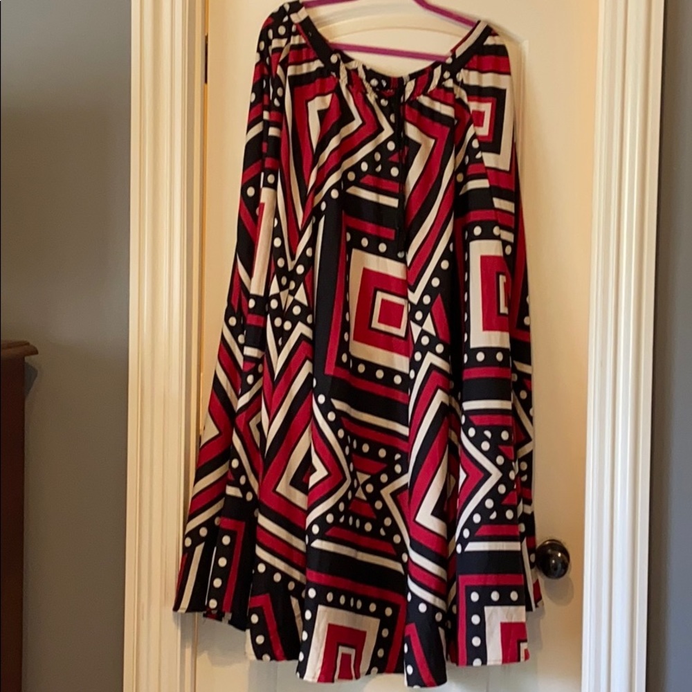 Maxi Skirt with Polka-dots! Size: XL NWOT